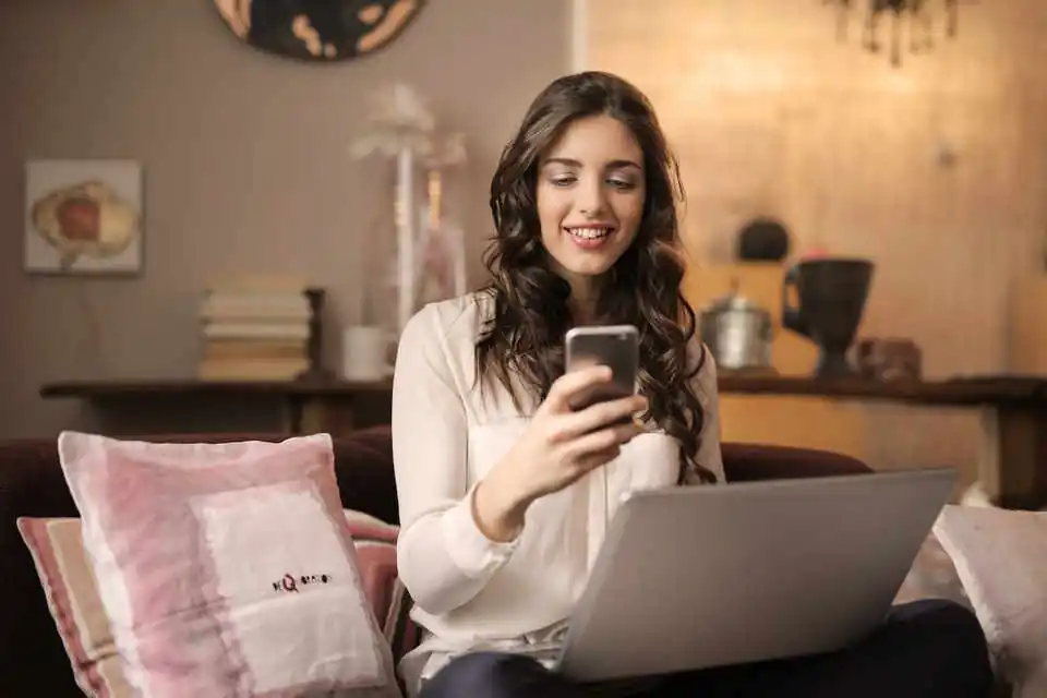 Câștigă bani din sondaje online plătite România