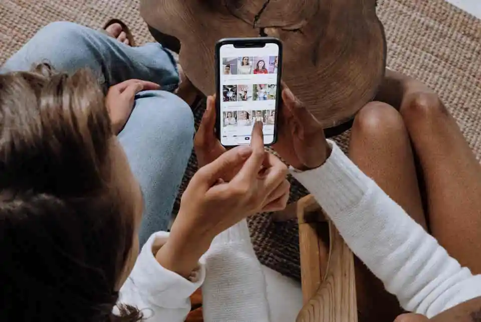 TokTok sau Instagram