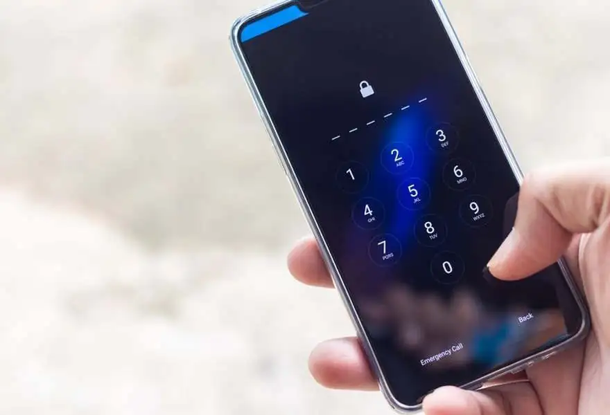 Cum să-ți securizezi telefonul astfel încât să nu-l poată accesa nimeni